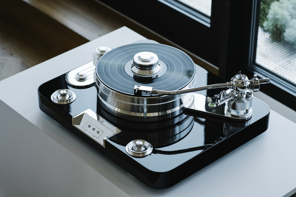 Pro-ject Audio Signature 12.2