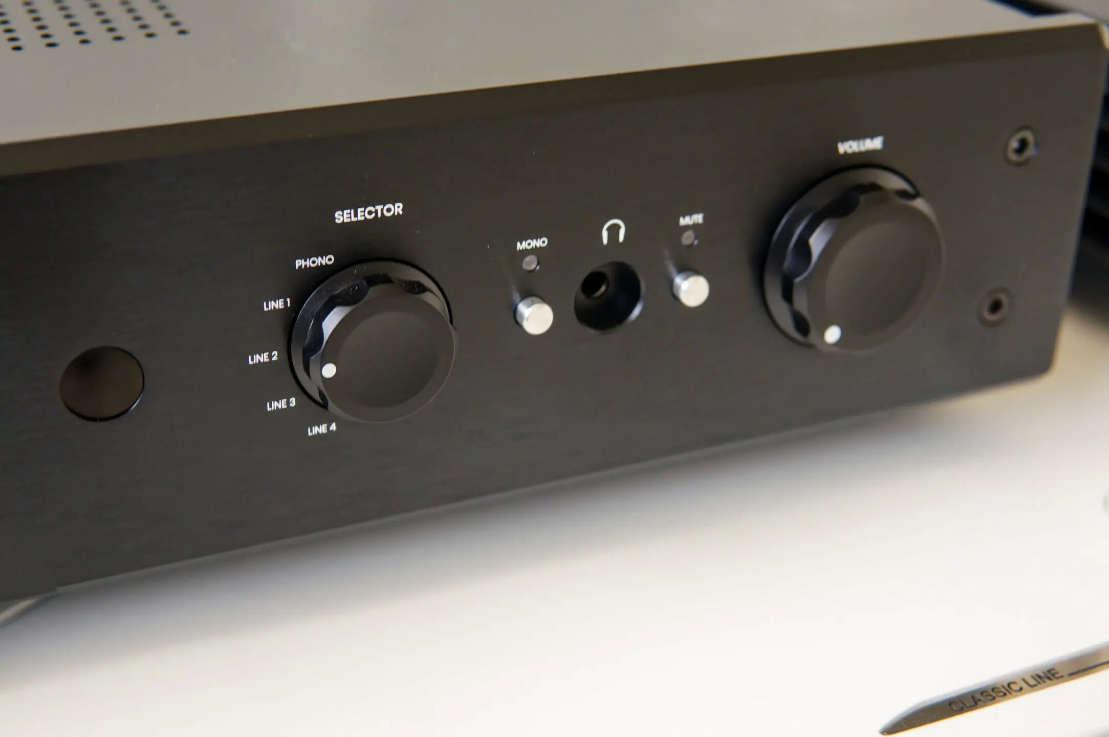 Foto 6 AVID Accent.