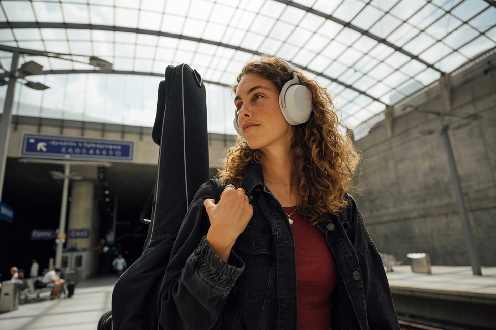 Auscultadores Beyerdynamic Aventho 300 