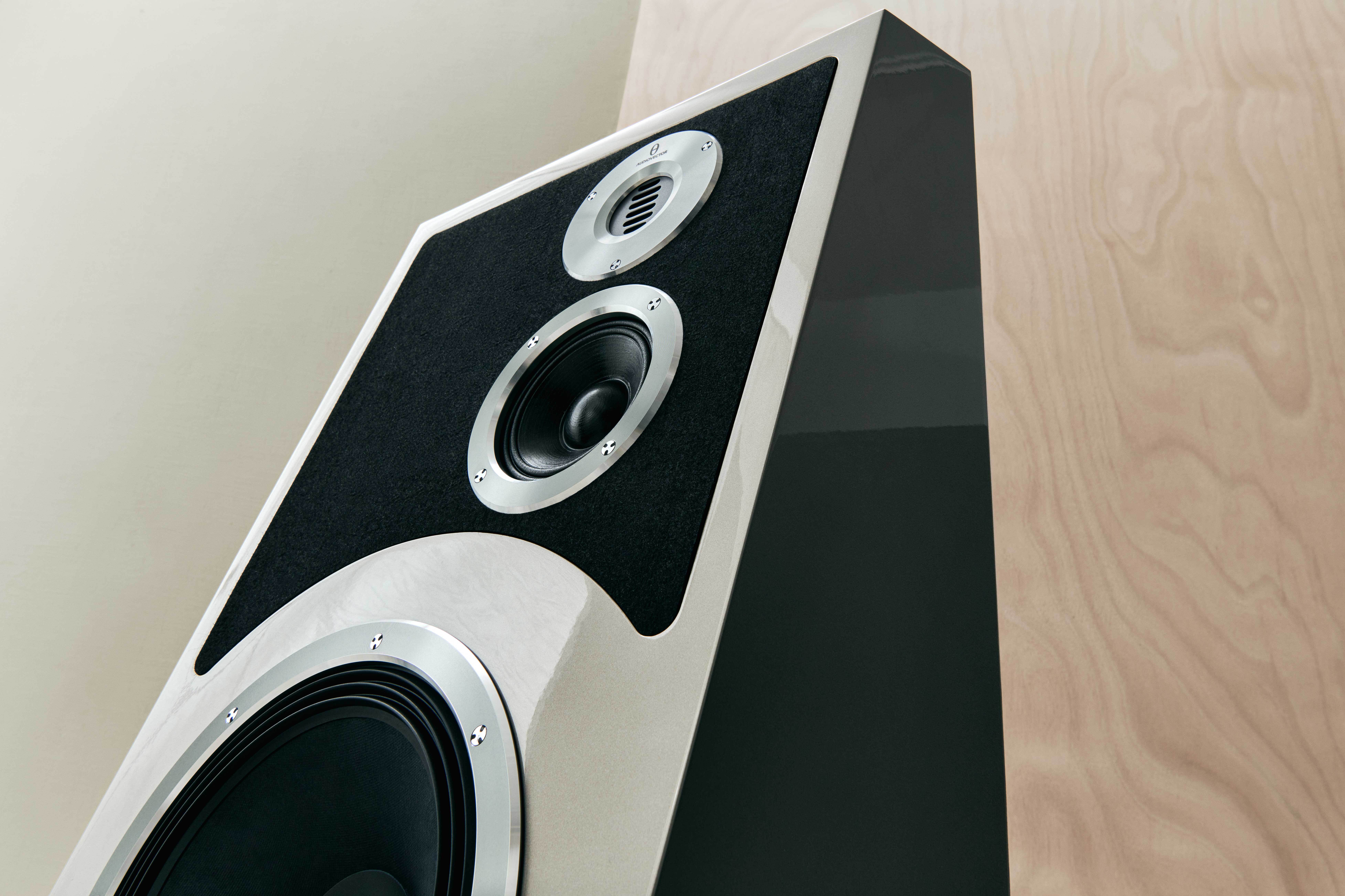 Foto 9 Audiovector Trapeze