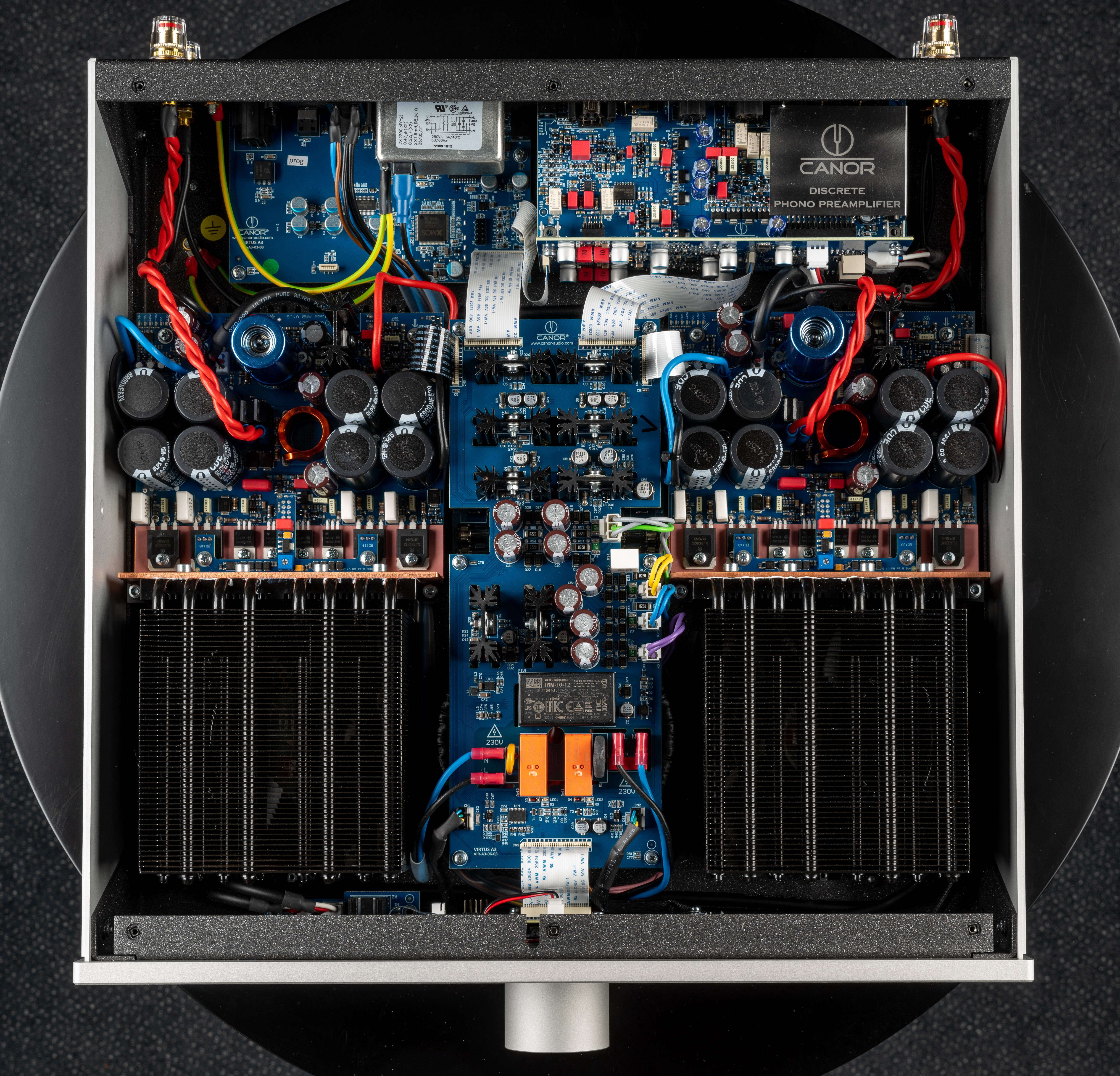 Foto 2 Canor Virtus A3