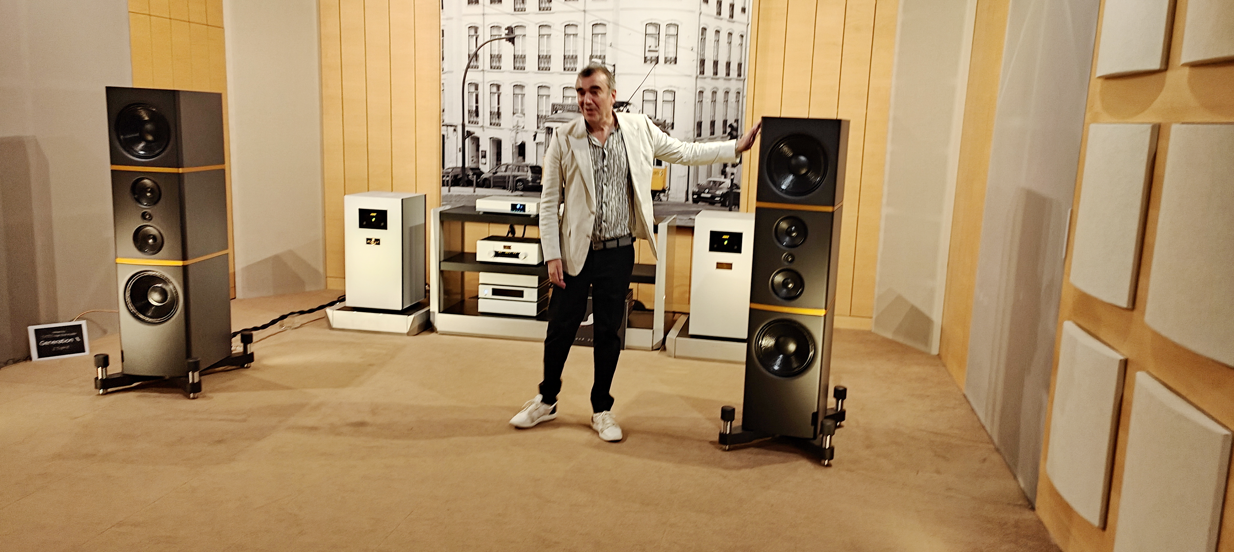 Foto 1 Ultimate_Goldmund